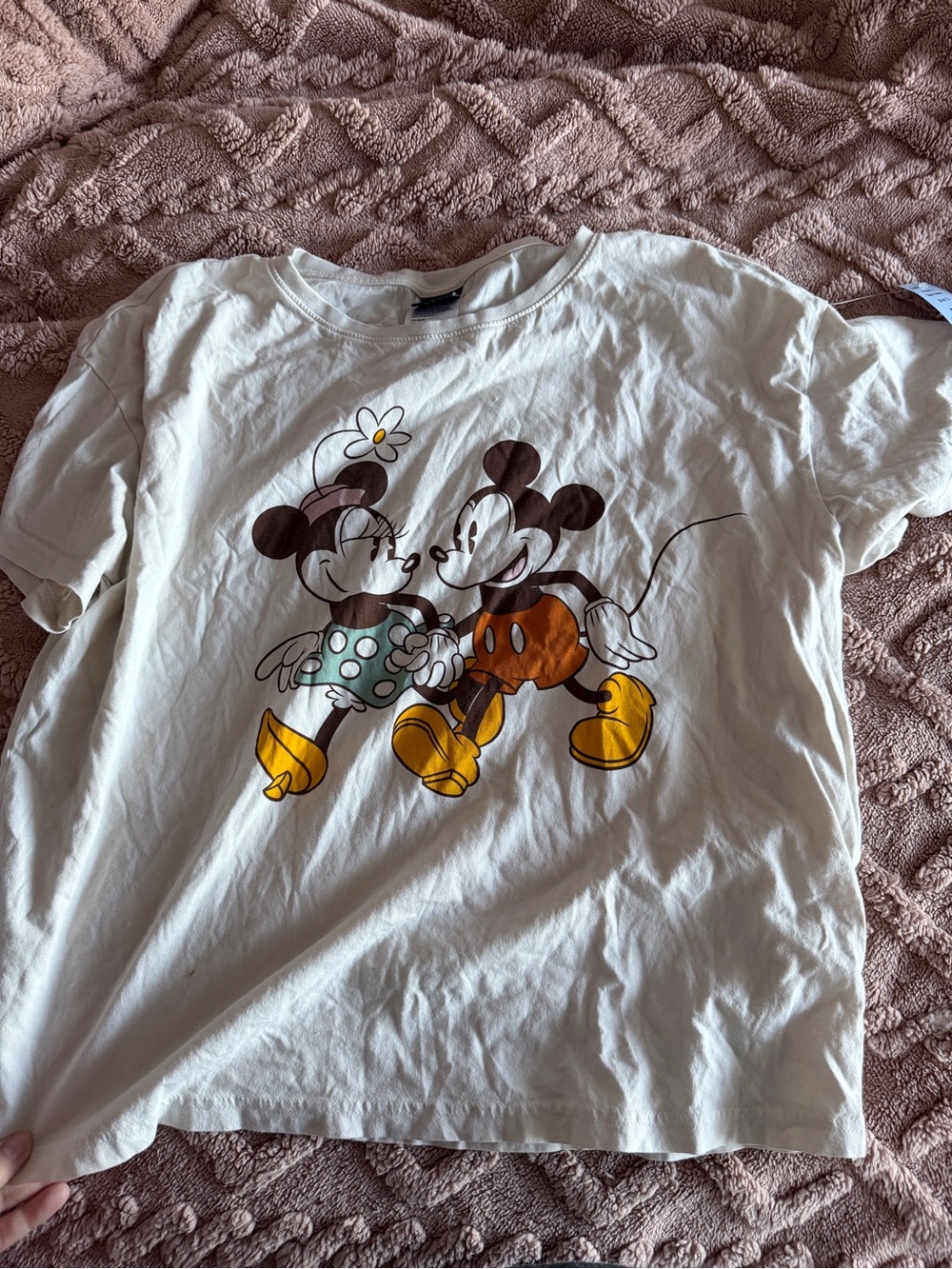Disney Mickey and Minnie Mouse graphic t-shirt L